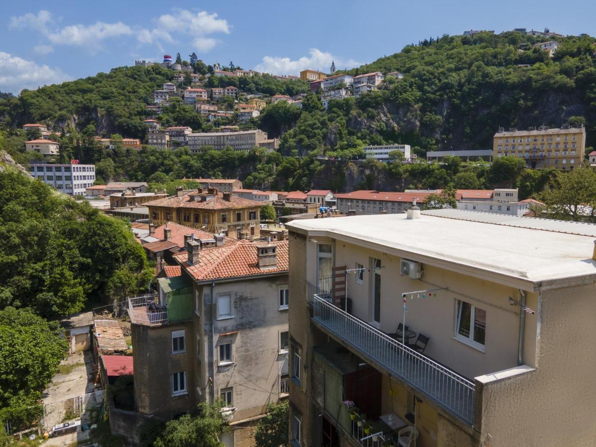 Stunning Apartment In Quiet Street Near Center With Free Parking 4 Floor Rijeka Exterior foto